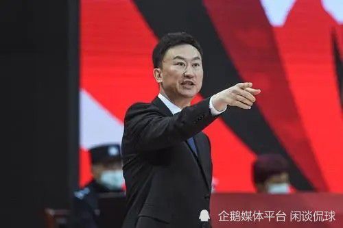 据伦敦足球了解，马丁内利今早身体不适，因此很可能会留在英格兰。